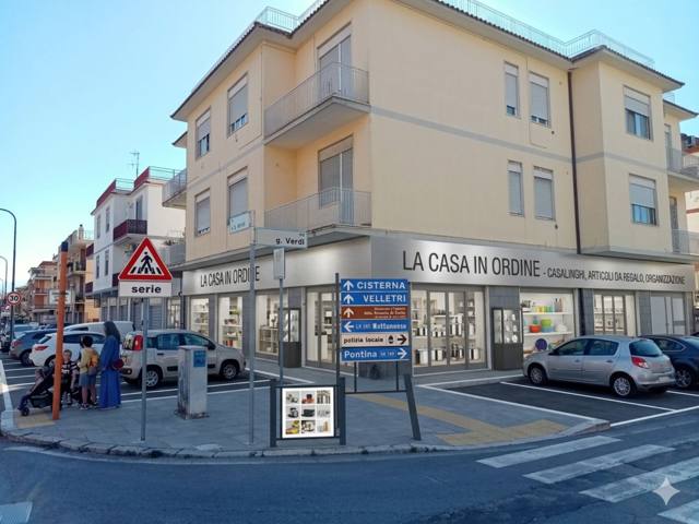 Rendering del negozio di casalinghi sull’angolo